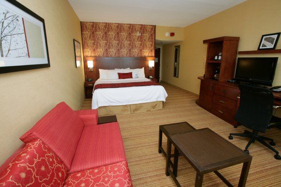 Holiday Inn Fitchburg-Waterpark Екстер'єр фото
